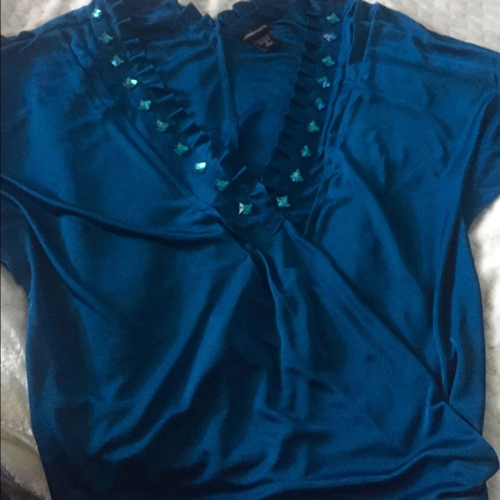 Beautiful party blouse by Moda international - Picture 2 of 2
